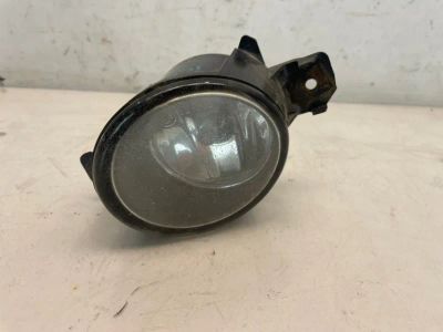 Лот: 21702154. Фото: 1. Фара противотуманная Nissan Almera... Двигатель и элементы двигателя
