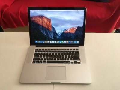 Лот: 14371352. Фото: 1. MacBook pro 15 c02ve21sa75f. Ноутбуки