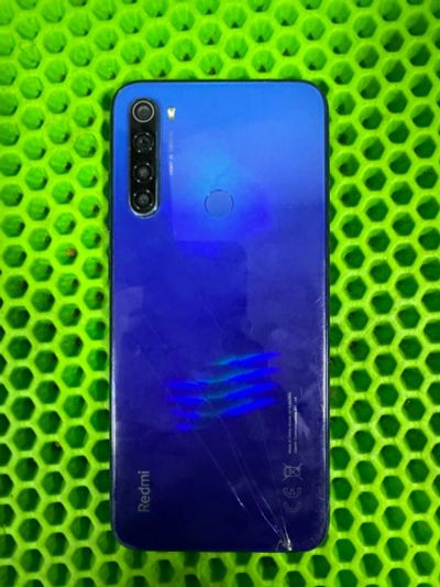 Лот: 24664673. Фото: 1. Redmi 8T треснута задняя крышка... Смартфоны