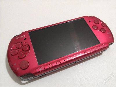 Лот: 2232072. Фото: 1. PSP-3008 RR (radiant red) slim... Игровые приставки, консоли