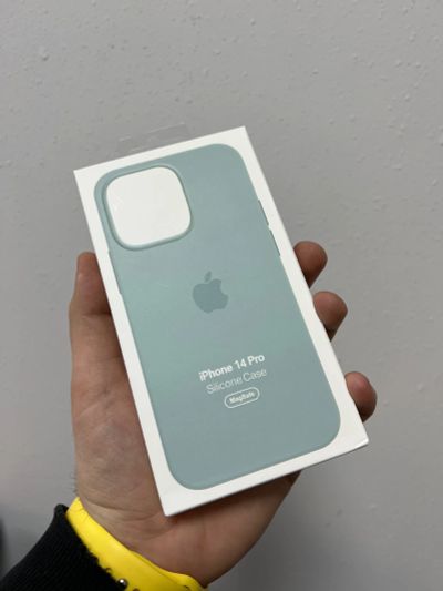 Лот: 19639885. Фото: 1. Чехол для iPhone 14 Pro Silicone... Чехлы, бамперы
