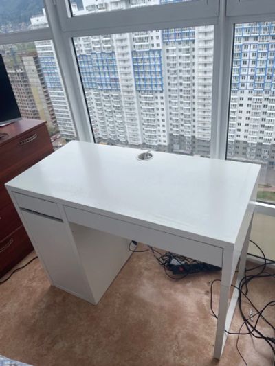 Лот: 17662586. Фото: 1. Стол письменный IKEA Micke. Компьютерные и письменные столы