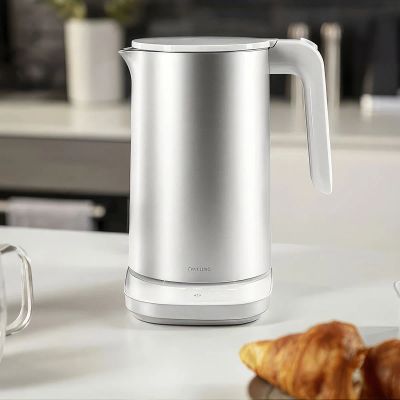 Лот: 24938579. Фото: 1. Чайник электрический Zwilling... Чайники, кофемашины, кулеры