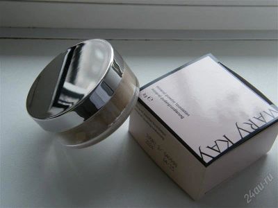 Лот: 2012707. Фото: 1. Минеральная рассыпчатая пудра... Уход за лицом 