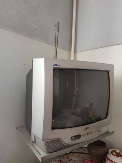 Лот: 15092583. Фото: 1. Телевизор JVC AV-1406. Телевизоры