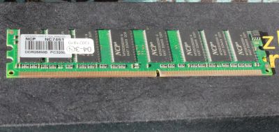 Лот: 11410477. Фото: 1. Продам память DDR-400 3200 256MB... Оперативная память