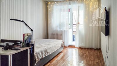 Лот: 21327985. Фото: 1. 1к в кирпичном доме на Карамзина... Дома