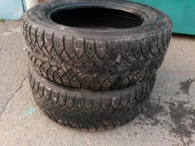 Лот: 8210206. Фото: 1. 2 шины Nokian Hakkapeliitta 4... Шины