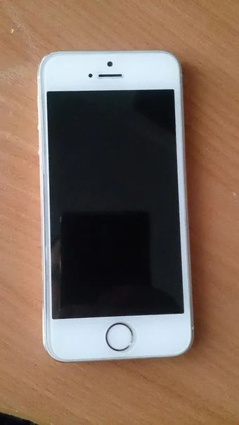 Лот: 7023483. Фото: 1. Продажа Iphone 5s 16 g РСТ обмен... Смартфоны