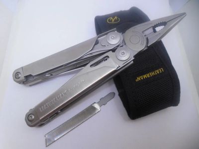 Лот: 9354996. Фото: 1. Leatherman Surge Мультитул б/у... Ножи, топоры