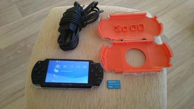 Лот: 9226846. Фото: 1. PSP 2008 оригинал, прошита + карта... Игровые приставки, консоли