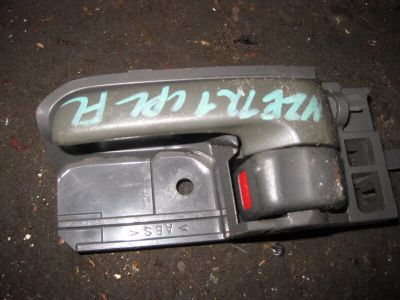 Лот: 20896674. Фото: 1. Ручка двери внутренняя Toyota... Кузов