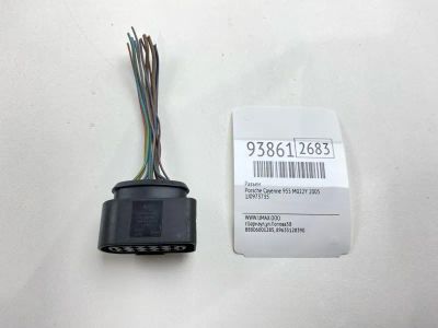 Лот: 24774653. Фото: 1. Разъем Porsche Cayenne 2005 1J0973735... Двигатель и элементы двигателя