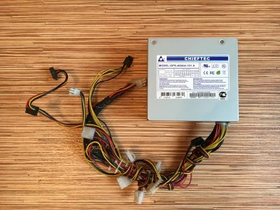 Лот: 12194210. Фото: 1. Блок питания Chieftec 400W. Корпуса, блоки питания