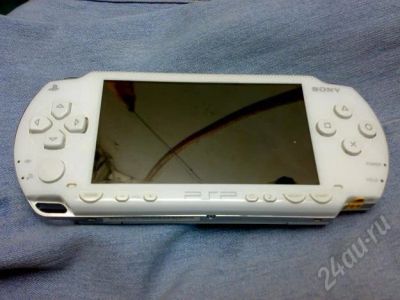 Лот: 577127. Фото: 1. PSP FAT White (прошивка 5.50 GEN-D3... Игровые приставки, консоли