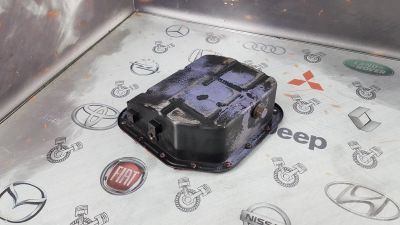 Лот: 23587567. Фото: 1. Поддон КПП Nissan Cube CGA3DE... Трансмиссия