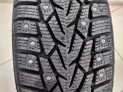 Лот: 23954432. Фото: 1. Зимняя резина 195/60 R-15 "Ikon... Шины