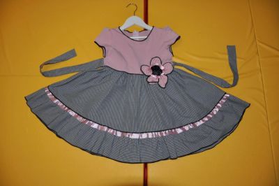 Лот: 8707621. Фото: 1. платье розовое р30 (4-5лет). Платья, сарафаны