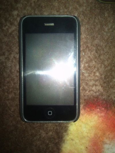 Лот: 3342398. Фото: 1. Iphone 3g 8gb. Смартфоны