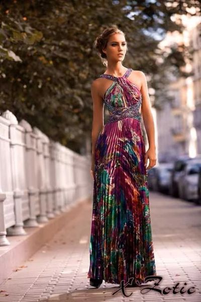 Лот: 4185763. Фото: 1. Шикарное платье!!!. Платья