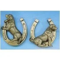 Лот: 10552001. Фото: 1. Магнит собачка с подковой 5.8... Магниты сувенирные
