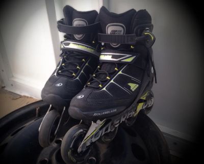 Лот: 8335107. Фото: 1. Фит-роликовые коньки - Rollerblade... Роликовые коньки, скейтборды, самокаты