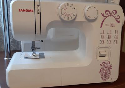 Лот: 17454932. Фото: 1. Швейная машинка JANOMe Модель... Швейная, вязальная