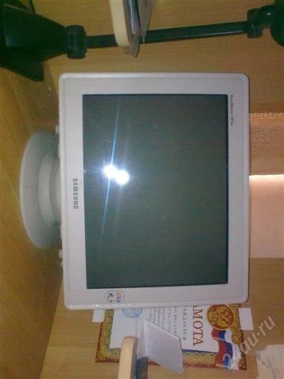 Лот: 946154. Фото: 1. SAMSUNG SyncMaster 797MB. ЭЛТ-мониторы