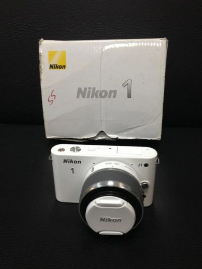 Лот: 5272789. Фото: 1. фотоаппарт Nikon 1 J1. Цифровые компактные