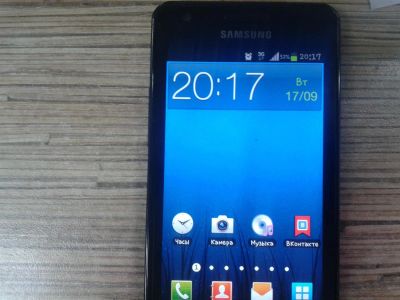 Лот: 3187760. Фото: 1. Samsung Galaxy R. Смартфоны