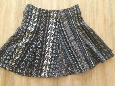 Лот: 7841686. Фото: 1. Новая этно юбка Bershka. Юбки