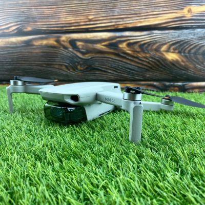 Лот: 19438749. Фото: 1. Квадрокоптер DJI MAVIC MINI SE... Квадрокоптеры