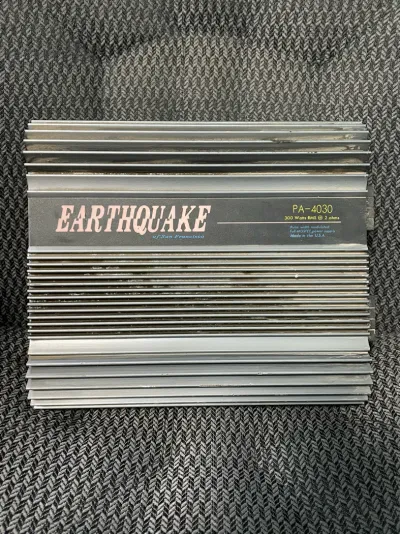 Лот: 19672861. Фото: 1. Усилитель 4 канальный Earthquake... Усилители