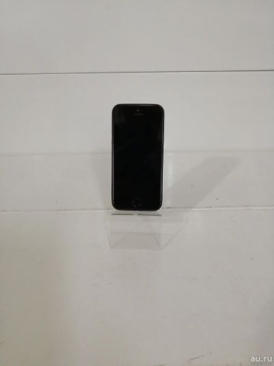 Лот: 13602809. Фото: 1. Iphone SE 32GB (1004-05). Смартфоны