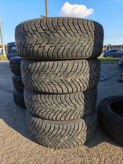 Лот: 25780740. Фото: 1. Зимняя резина Nokian tyres hakapellita... Шины