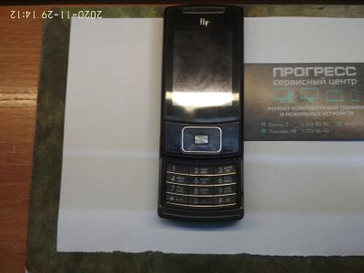 Лот: 16926134. Фото: 1. Телефон Fly DS500. Кнопочные мобильные телефоны