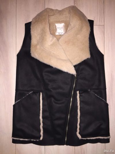 Лот: 9580090. Фото: 1. Жилет Zara. Верхняя одежда