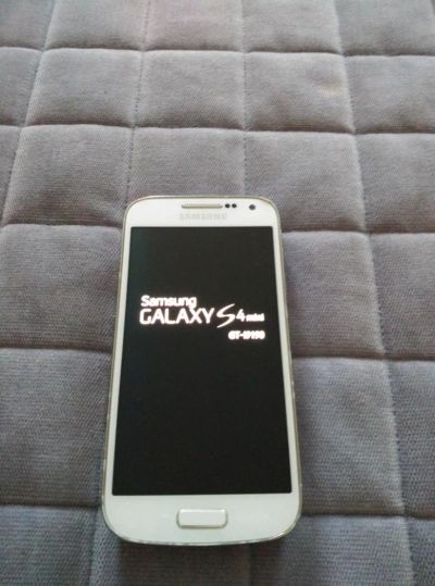 Лот: 6707813. Фото: 1. Samsung Galaxy S4 mini. Смартфоны