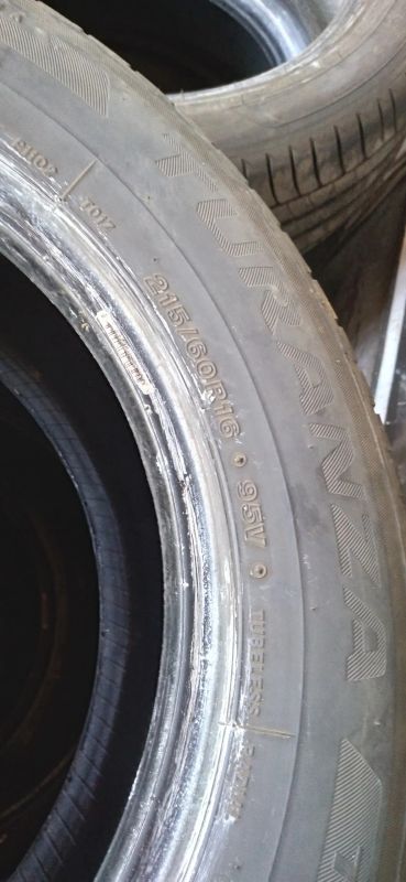 Лот: 20559017. Фото: 1. 4шт. 215-60-16 Bridgestone Turanza... Шины