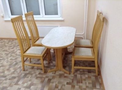 Лот: 10888337. Фото: 1. Стол и стулья кухонные. Столы, стулья, обеденные группы
