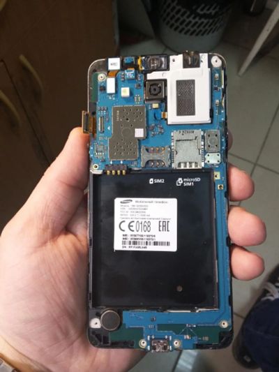 Лот: 7300643. Фото: 1. Samsung G530H/DS. Микросхемы и платы