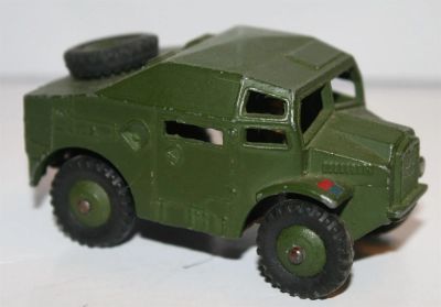 Лот: 3712316. Фото: 1. Металлическая модель Dinky Toys... Игрушки