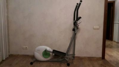 Лот: 7281594. Фото: 1. Эллиптический тренажёр HousFit. Эллиптические, степперы, гребные