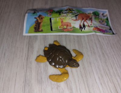 Лот: 20947341. Фото: 1. Киндер/kinder. Черепаха. Natoons. Игрушки