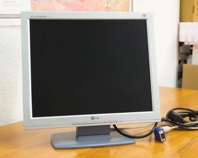 Лот: 5960698. Фото: 1. Продам отличный монитор LG L1715S... ЖК-мониторы