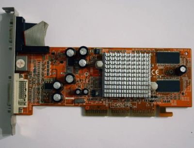 Лот: 166850. Фото: 1. AGP 64 Mb GeForce 4 MX440 (D-Sub... Видеокарты