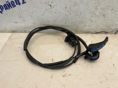Лот: 23606699. Фото: 1. тросик замка капота Renault Duster... Другое (автозапчасти)