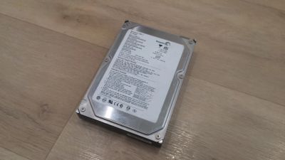 Лот: 25348299. Фото: 1. Продам жесткий диск HDD Seagate... Жёсткие диски (HDD)