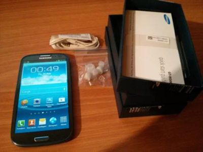 Лот: 7871175. Фото: 1. samsung s3 9300i. Кнопочные мобильные телефоны
