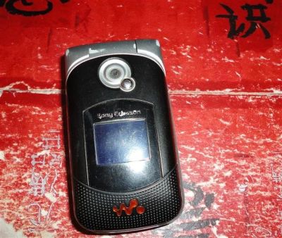 Лот: 1455576. Фото: 1. sony ericsson w300i. Кнопочные мобильные телефоны